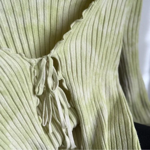 American Eagle Y2K Green Tie Dye Cardigan Top – Size S, Great Condition - Picture 5 of 10